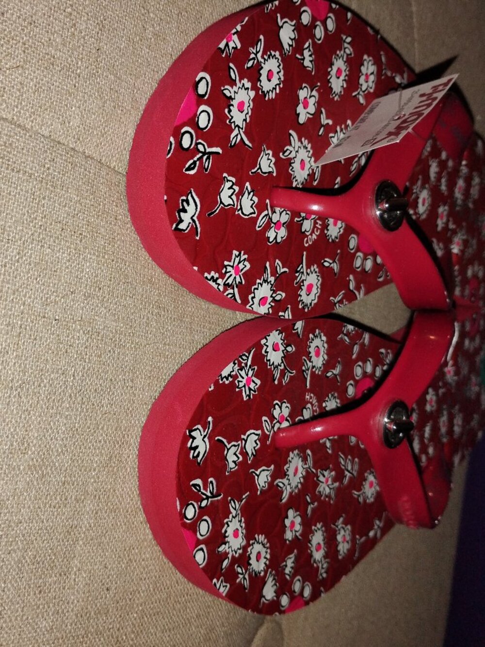 Coach Red Floral Flip Flops - Size 8 - Picture 11 of 13